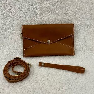 Portland Leather Goods envelope convertible crossbody in color Honey